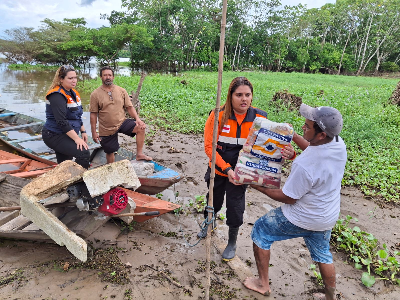 SECOM_ajuda humanitária_arquivo defesa civil____