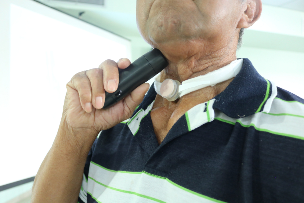 FCecon entrega laringe eletrônica FOTO Laís Pompeu 3