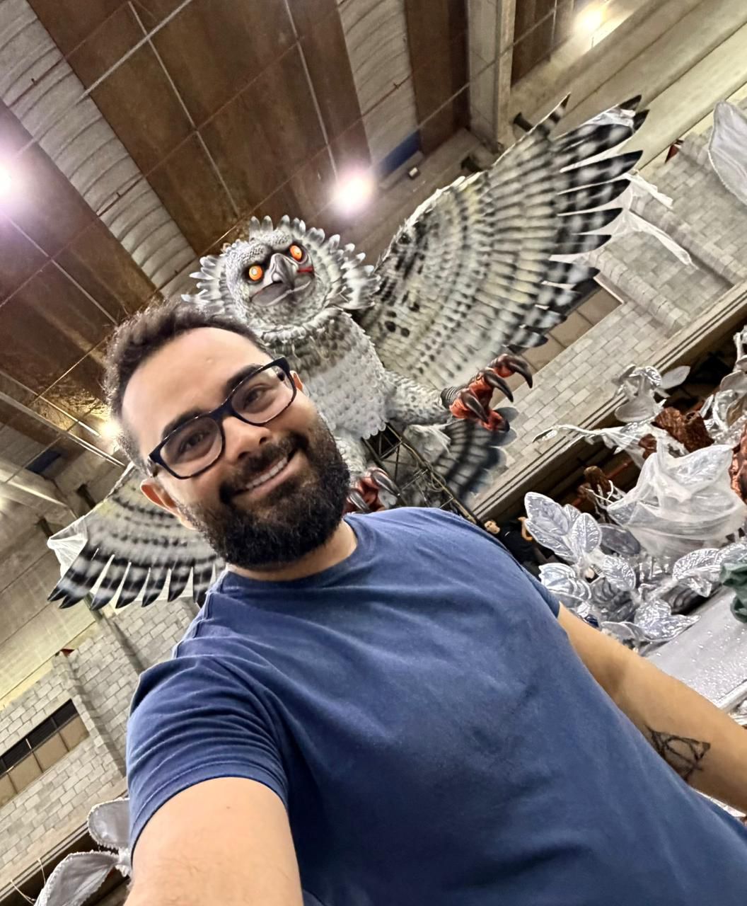 Rayner Pereira ex aluno da escola de arte, ex artista do Caprichoso e Carnavalesco da escola Gaviões da Fiel