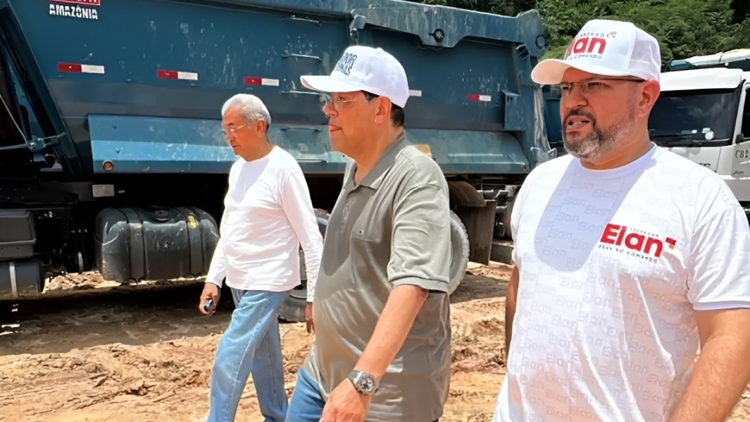 Vereador destacou que a iniciativa busca minimizar os danos causados pelo descarte irregular de lixo, que agrava a erosão. - Foto: Divulgação/Assessoria