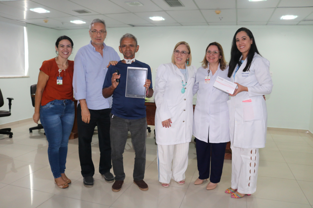 FCecon entrega laringe eletrônica FOTO Laís Pompeu 1