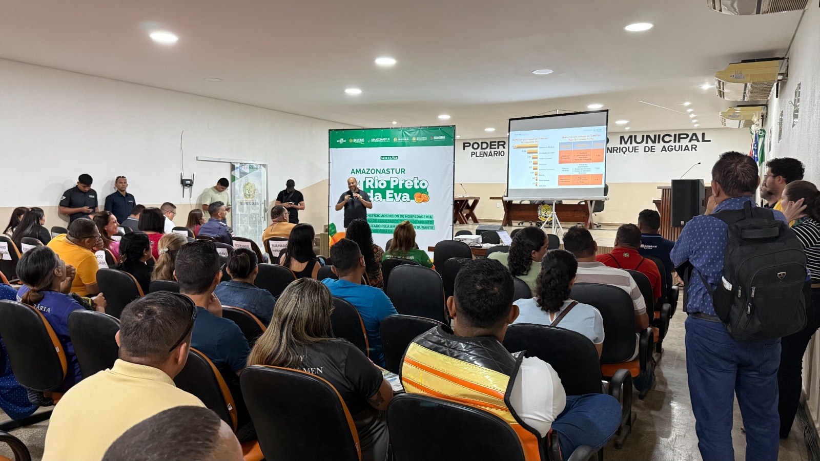 devolutiva_feira_laranja_rio_preto_da_eva_foto_kayro_renan_amazonastur