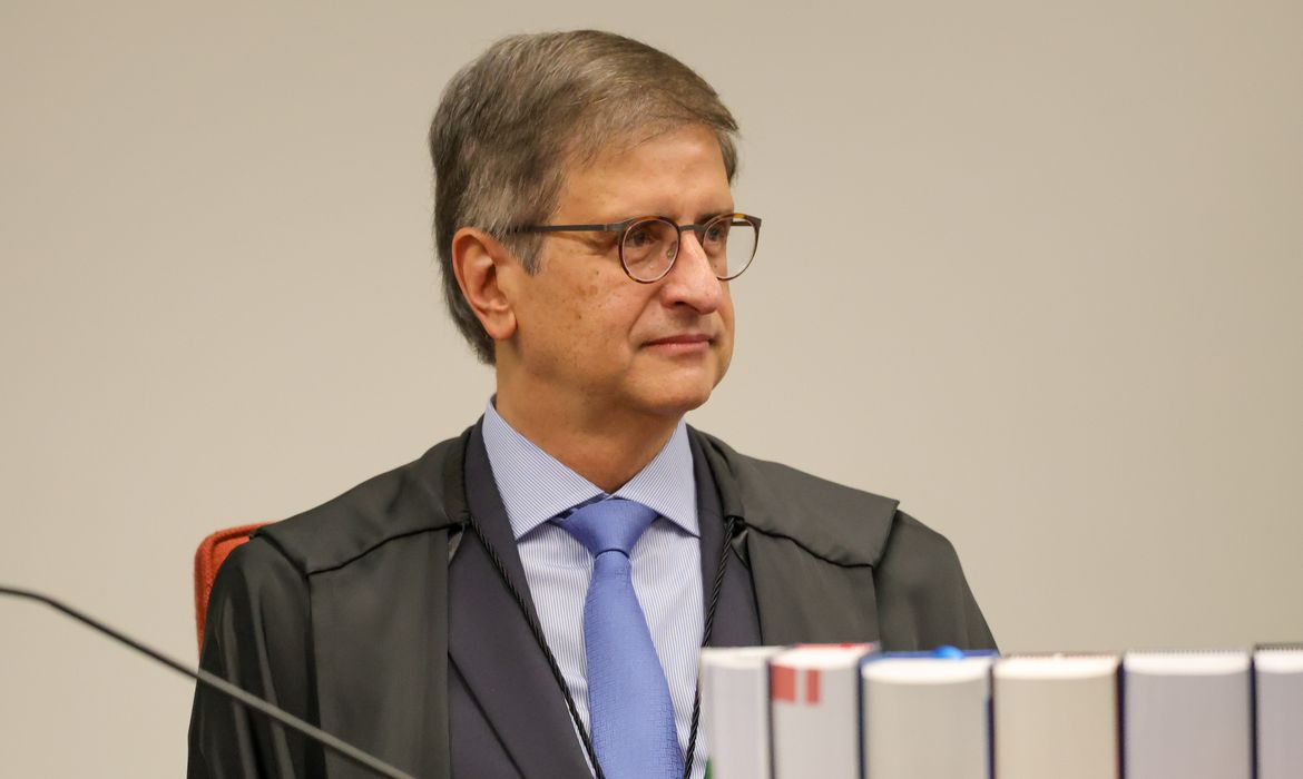 PGR defende manutenção da prisão domiciliar concedida a Bolsonaro 1 10092025 pzzb1872