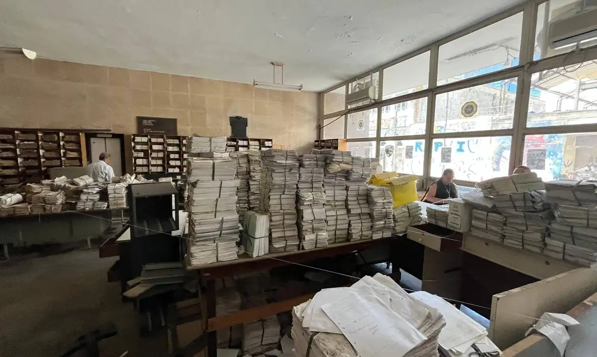 Acervo histórico do antigo IML do Rio é retirado de prédio na Lapa 1