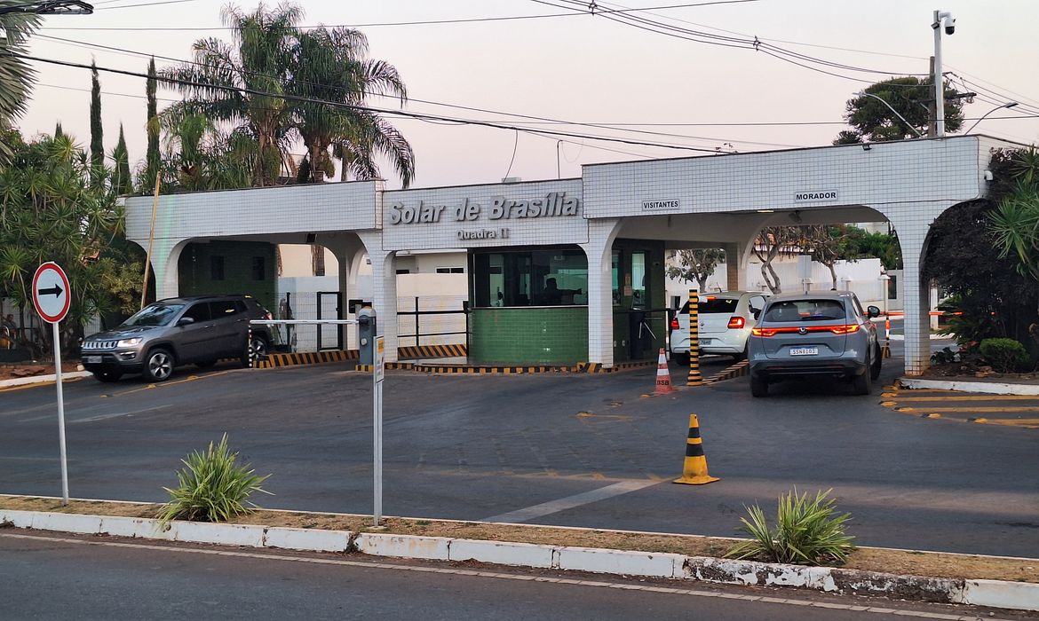 Bolsonaro pede autorização para receber Milei na prisão domiciliar 1 20250911 180150