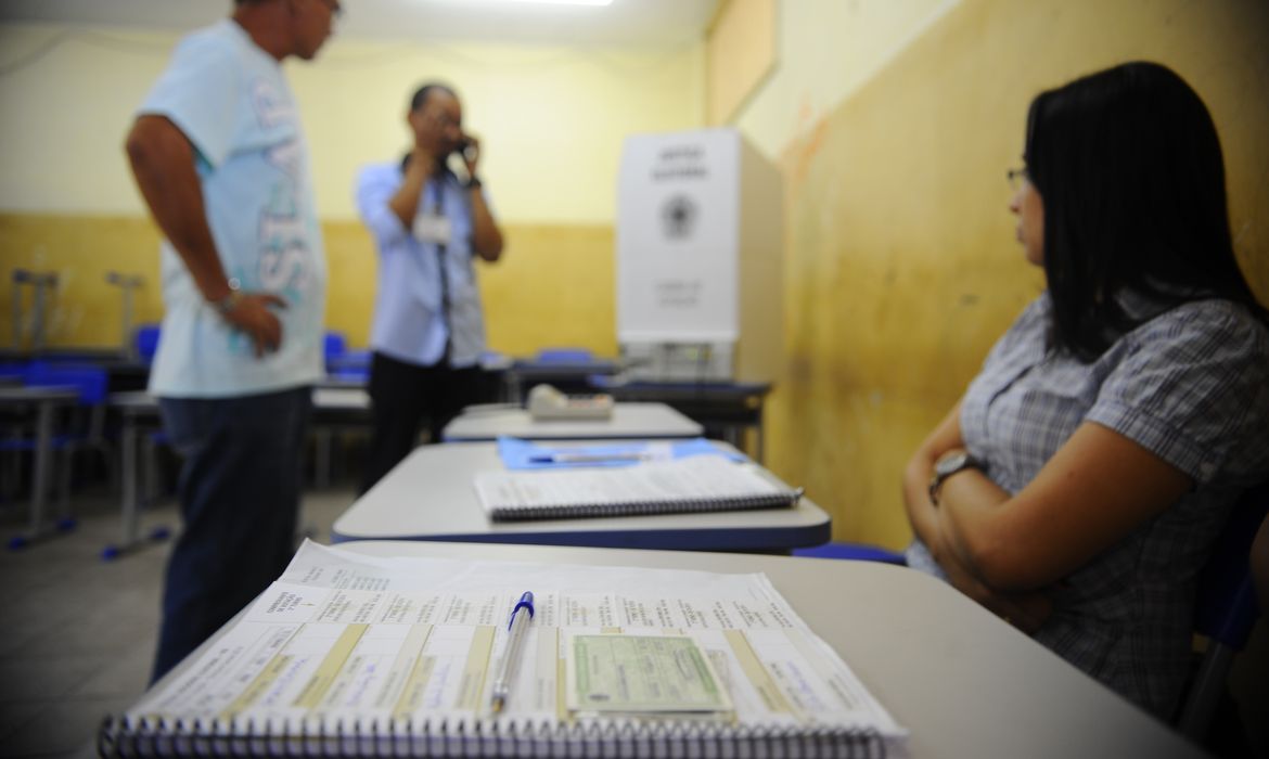 Mesários têm papel fundamental na garantia do processo eleitoral 1 934123 belem eleitores 1806