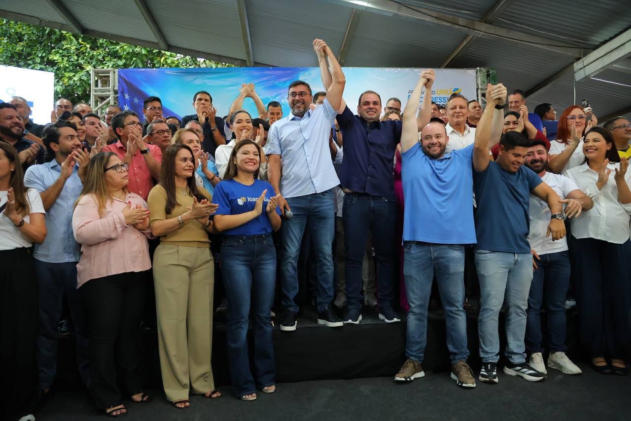 Ao anunciar Roberto Cidade como pré-candidato ao Governo, Wilson Lima diz que Amazonas ‘escolheu não voltar ao passado’ 1 Ao anunciar Roberto Cidade como pré-candidato ao Governo, Wilson Lima diz que Amazonas ‘escolheu não voltar ao passado’