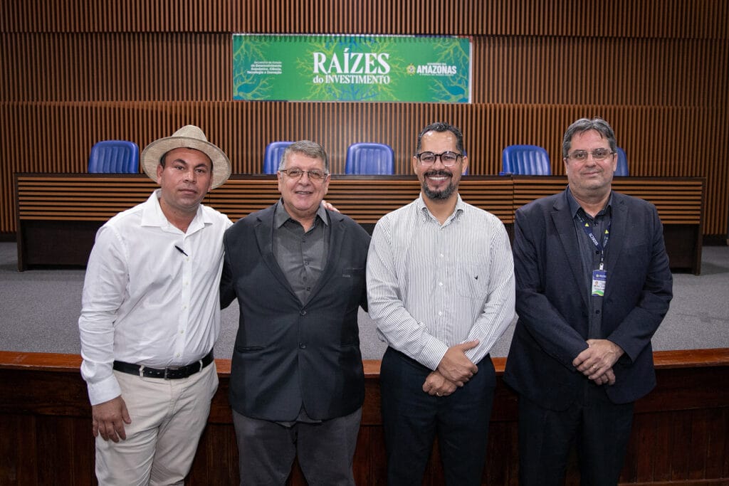 Quinta edição do Raízes de Investimentos fortalece debate sobre o futuro do parque industrial local 2 Naturally Elgin e LG participaram do evento organizado pela Sedecti Foto Thay Araujo Sedecti