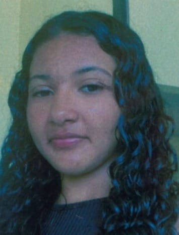 Polícia Civil do Amazonas divulga imagem de duas adolescentes que desapareceram em Manaus 3 PCAM DESAPARECIDA ANA JULIA FEITOSA DA COSTA FOTO DIVULGACAO