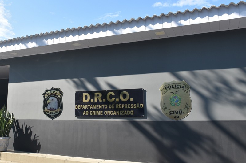 Polícia apreende fuzil e mais de 2,5 toneladas de droga no interior do AM 1 drco