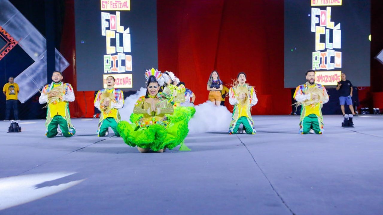 Agenda cultural: festivais, programação infantil, teatro e shows movimentam o fim de semana no Amazonas 1 festival folclorico do amazonas comeca com apresentacoes de grupos bronze e prata foto arquivo semcom