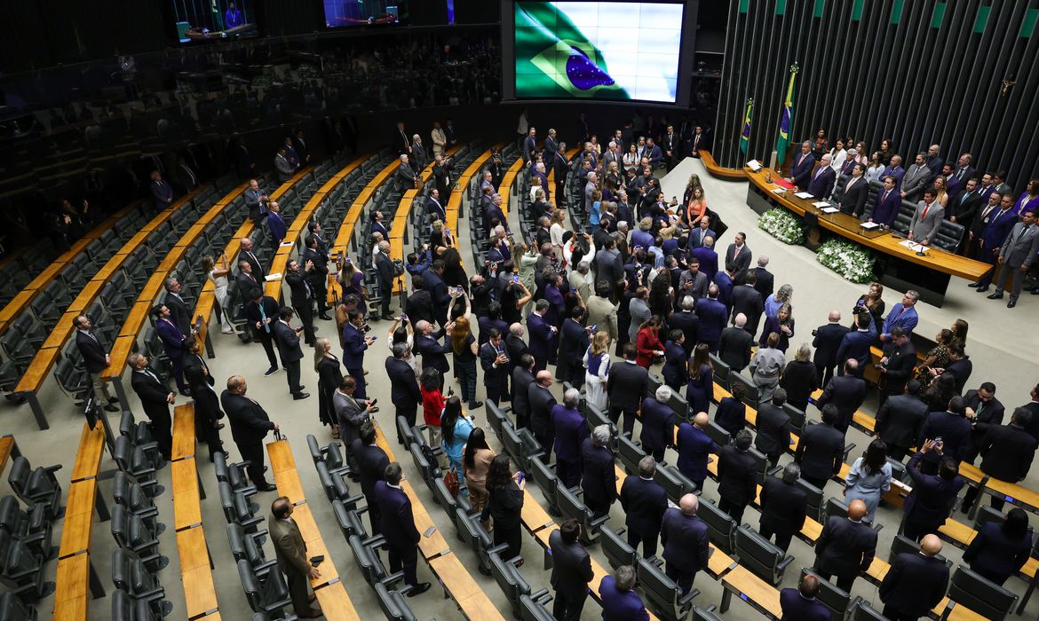 Um terço dos partidos explicou controle de emendas parlamentares 1 pzzb8314