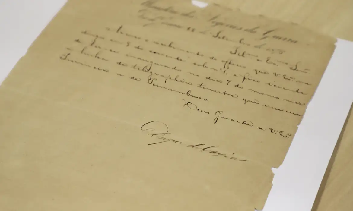 Venda ilegal de documentos históricos preocupa Arquivo Nacional 1 telegrafo