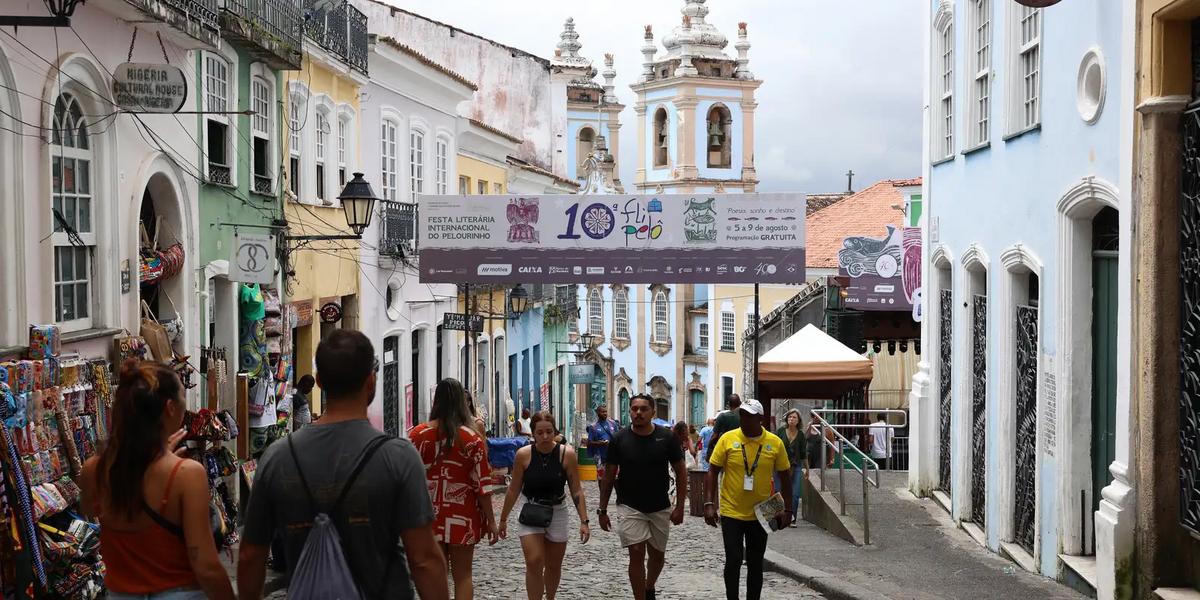 Poesia como arma: O legado do movimento que desafiou a ditadura na Bahia 1 0g0a6580
