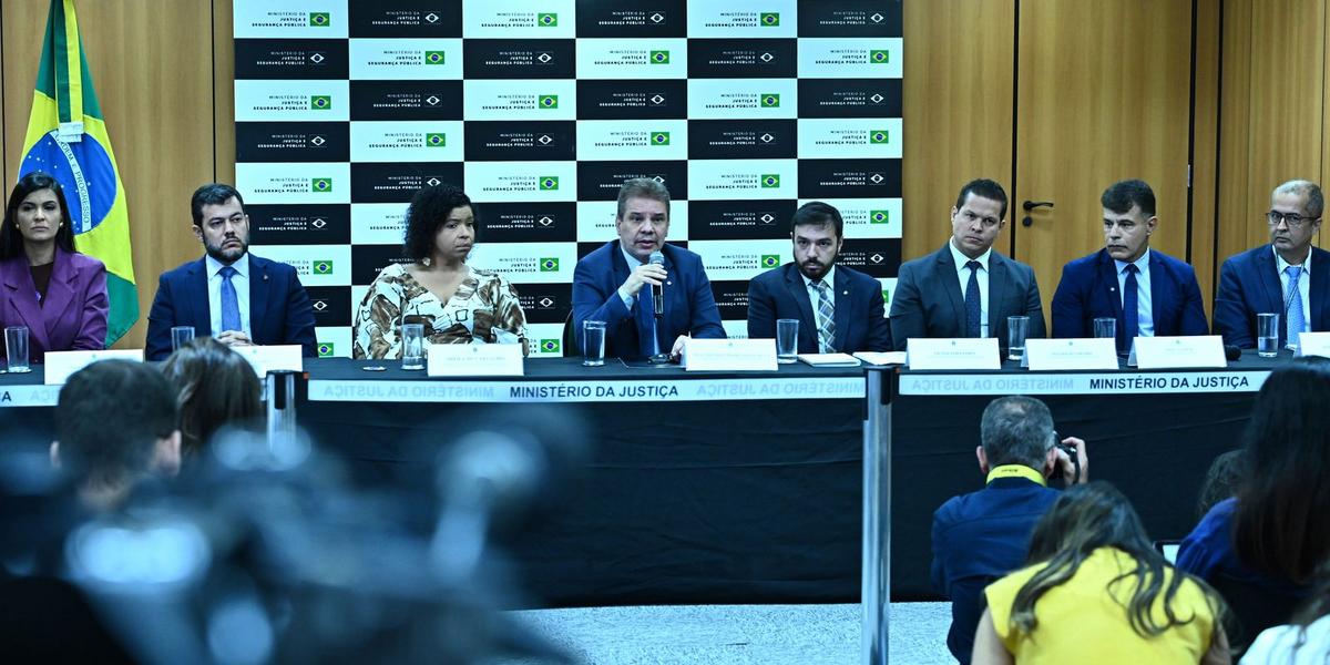 Operação Rede Interrompida: Polícia frustra planos de atentados terroristas em Brasília 1 55442918805 a4dd920cf6 o 1