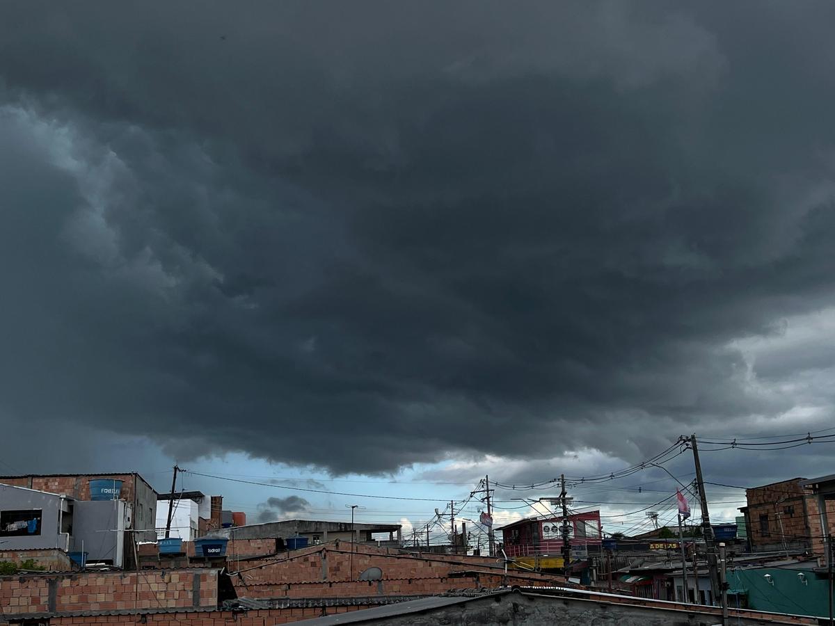 Fim de semana em Manaus terá alerta de chuvas moderadas e fortes 1 chuva manaus 2