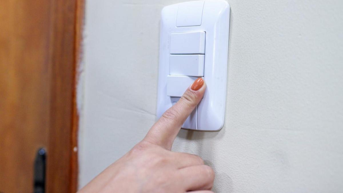 Conta de luz nas alturas? Defensoria do AM abre canal para denúncias contra a Âmbar Energia 1 design sem nome 97