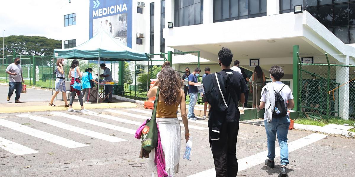 Desenrola Fies: Estudantes têm até 16 de setembro para renegociar dívidas 1 enem vac abr 2811214307