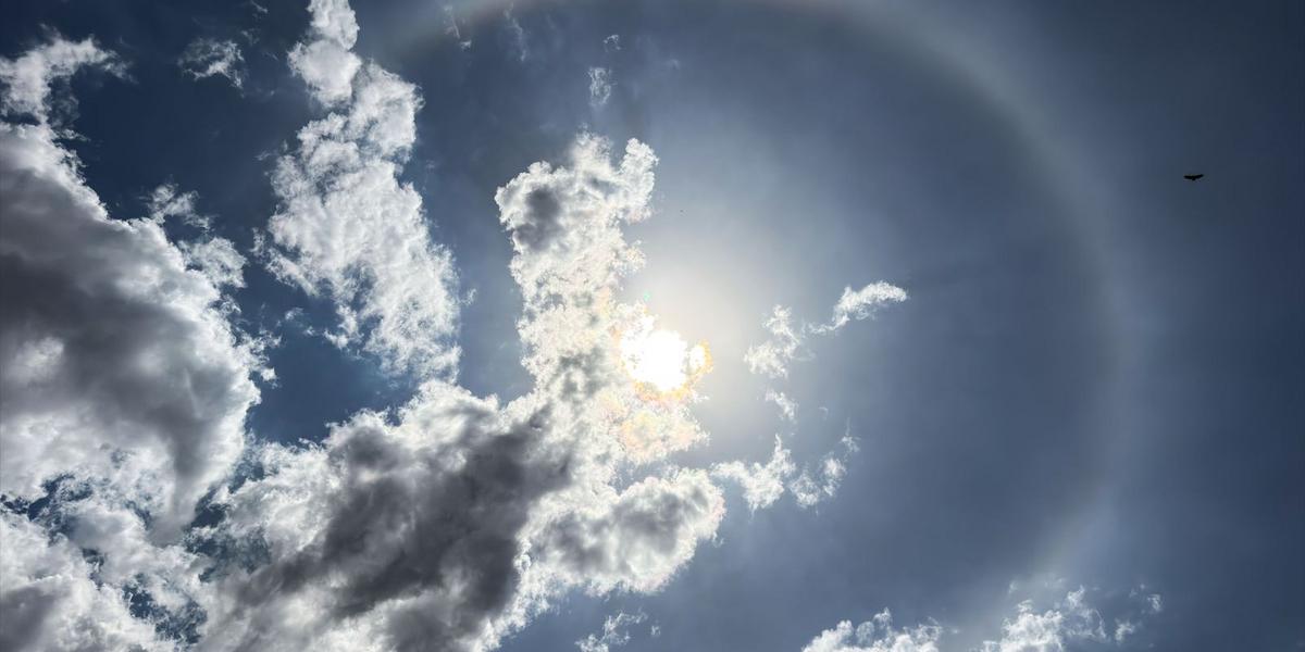 Céu espetacular: Fenômeno do halo solar chama atenção, mas não indica chuva 1 img 9701.jpg 3 3
