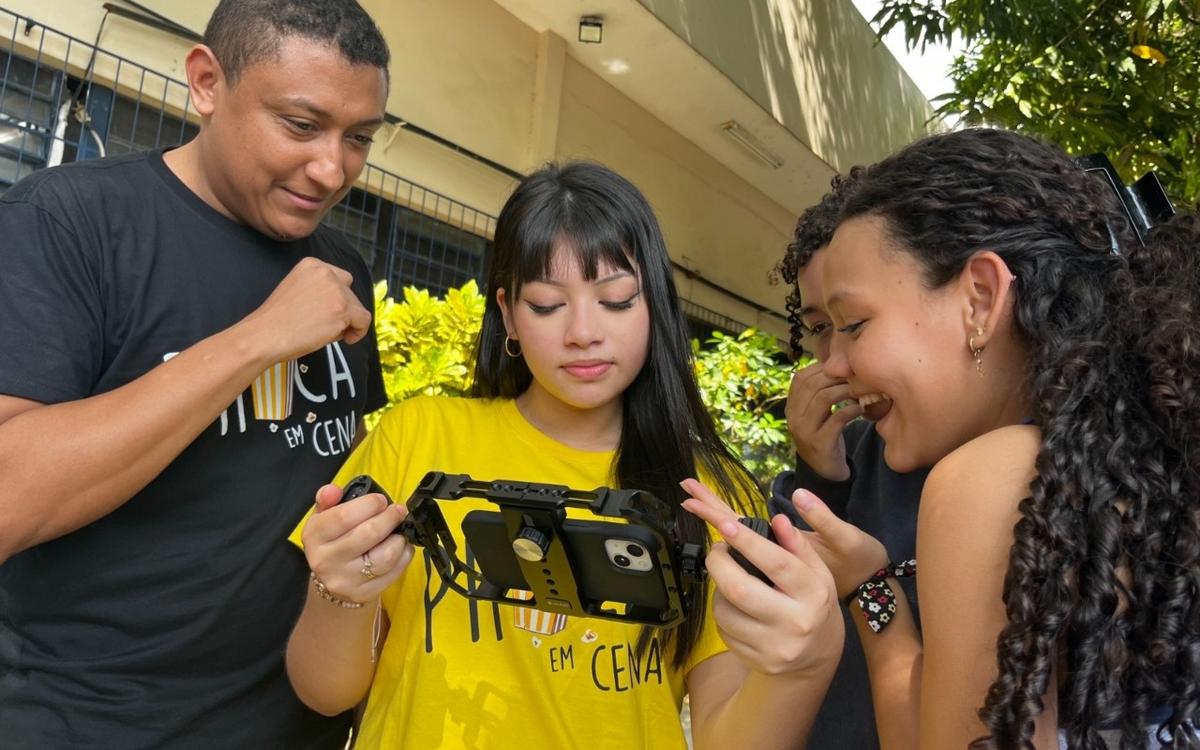 Estudantes da rede pública transformam escolas em sets de filmagem durante o Pipoca em Cena 1 pipoca em cena amazonas