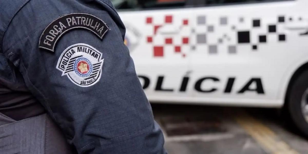 Truculência no trânsito: Policiais retiram motorista de ônibus à força após buzina em SP 1 pmsp2 copiar