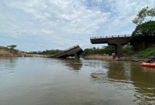 ponte sobre rio curuca desabou na br 319 no amazonas foto ruthiene binda rede amazonica