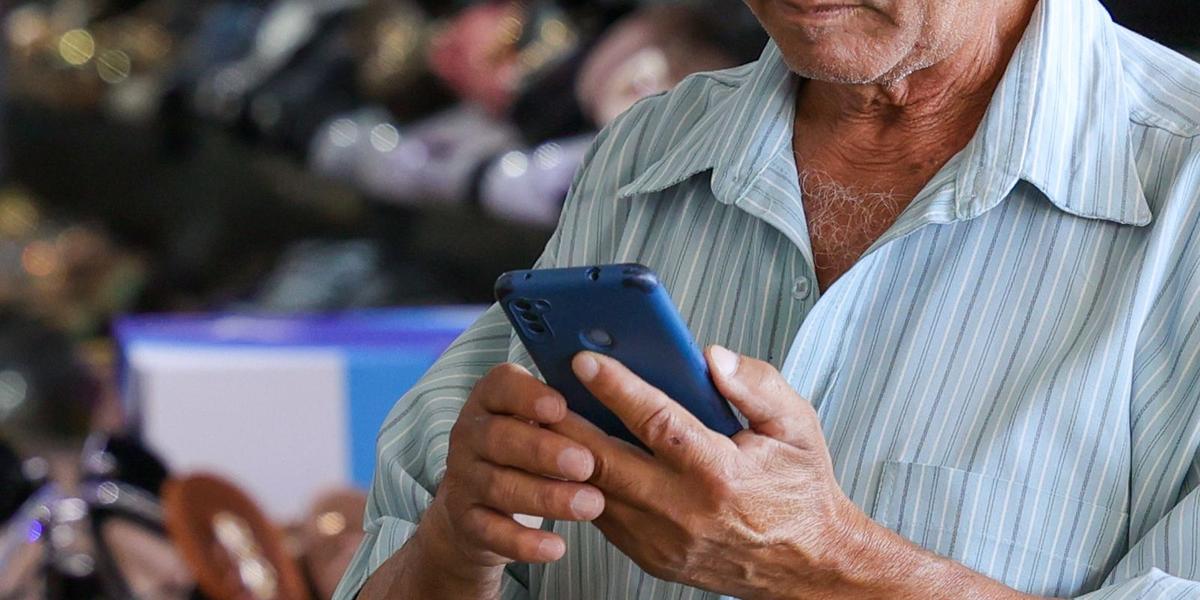 Brasileiros deixaram R$ 62,5 bilhões nas bets em 2025: entenda o impacto no bolso 1 pzzb3518