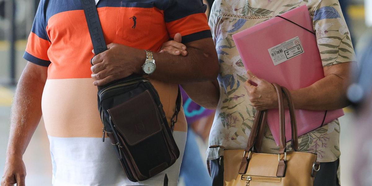 Menopausa não é fim da vida sexual: especialista alerta sobre tratamentos essenciais 1 pzzb4201