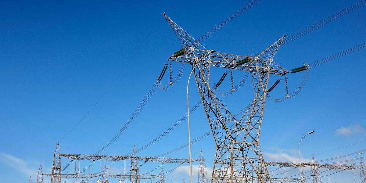 Liberdade na conta de luz: brasileiros poderão escolher fornecedor de energia a partir de 2027 1 rbr1067