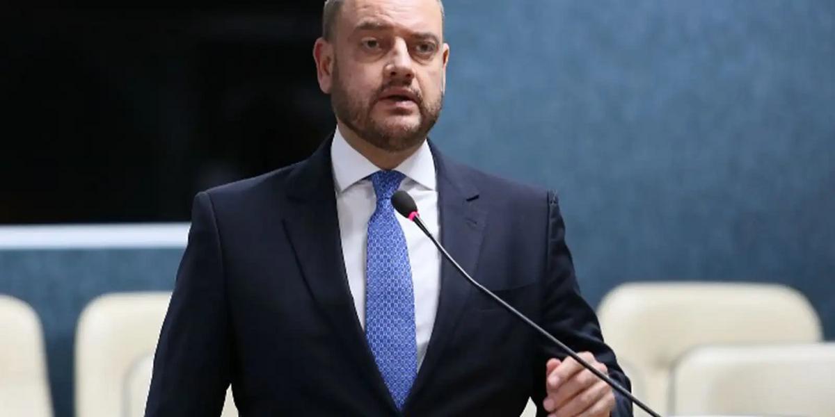 Crise fluminense: Governo do Rio busca renegociar rombo de R$ 26 bilhões com bancos 1 ricardo couto de castro
