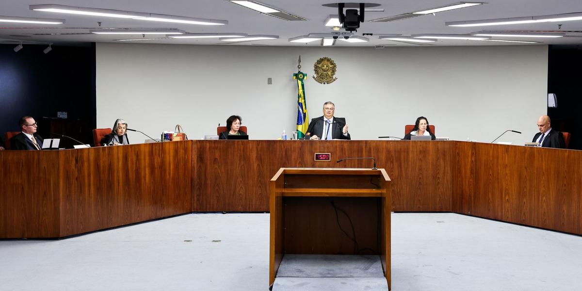STF: Ministros defendem retorno da obrigatoriedade do diploma para jornalistas 1 sem titulo 7