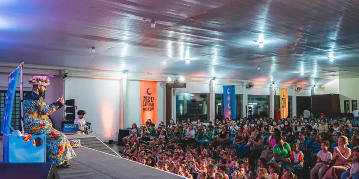 Literatura do Interior: Calila das Mercês lança 'Nódoa' e defende a descentralização do saber 1 whatsapp image 2026 08 26 at 21.33.00