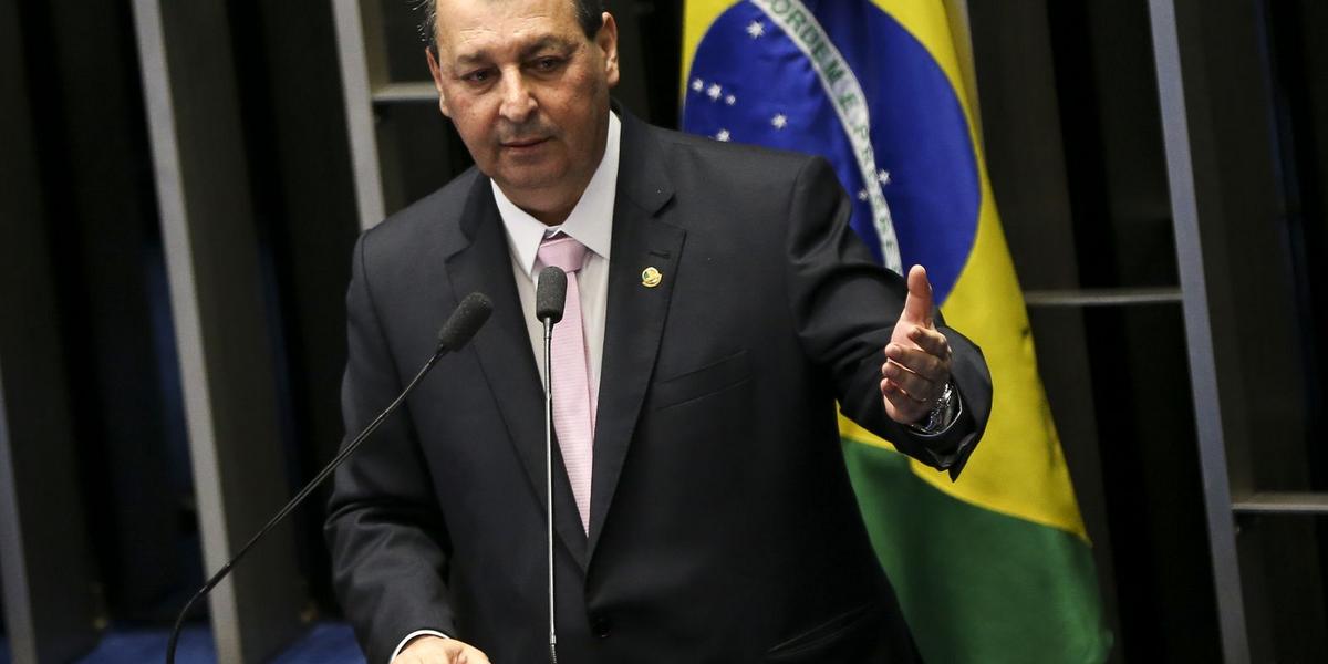 Omar Aziz rejeita emendas da oposição e mantém foco no fim da escala 6x1 1 1019226 df img 7671