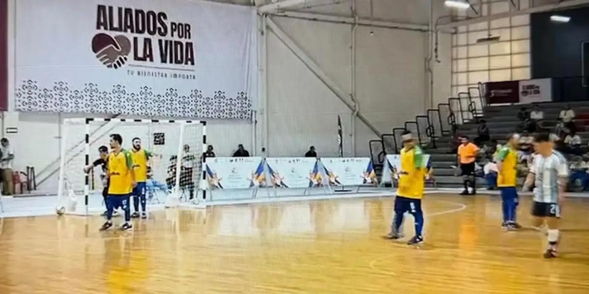 Brasil goleia Argentina e conquista o tetra mundial de futsal down 1 93e112 5983ad18fe3b4559aa786b86531bf86emv2