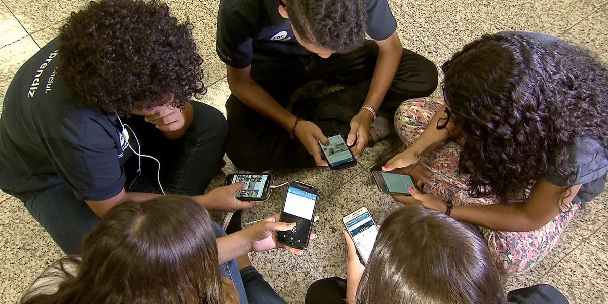 Desinformação e censura: especialistas preveem cenário crítico para a internet mundial em 2027 1 capa1