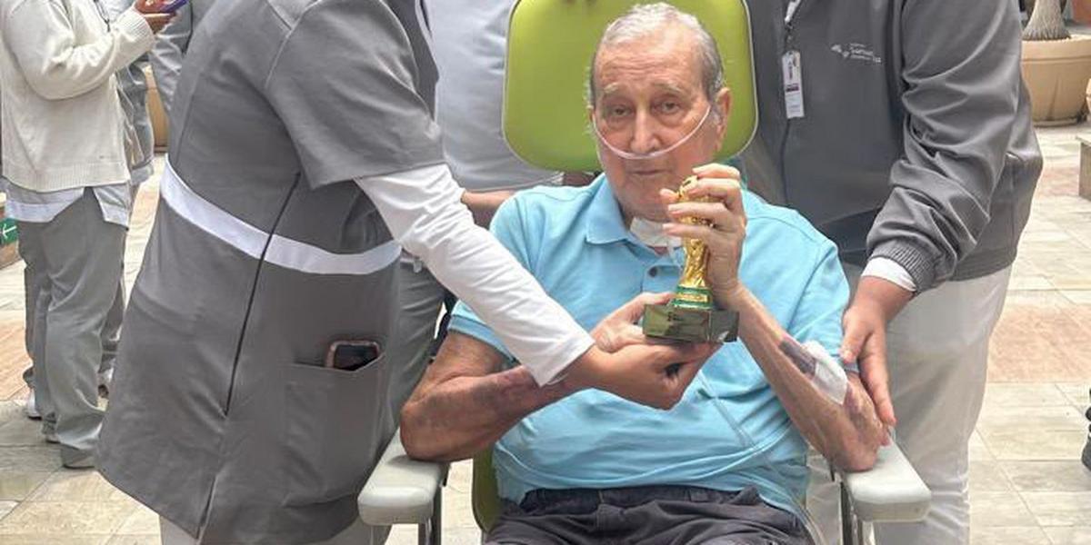 Carlos Alberto Parreira recebe alta hospitalar após 80 dias de internação 1 carlos alberto parreira recebe alta apos 80 dias internado01