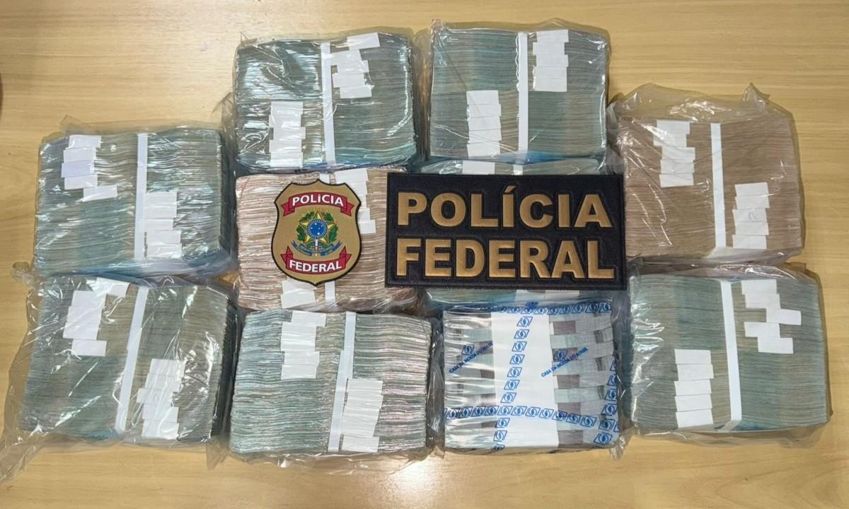 PF apreende R$ 1 milhão com empresário que lucrou R$ 285 milhões da Prefeitura de Manaus 1 dinheiro apreendido pela policia federal