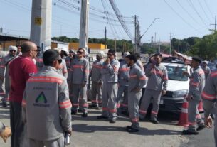 eletricistas paralisam atividades no amazonas