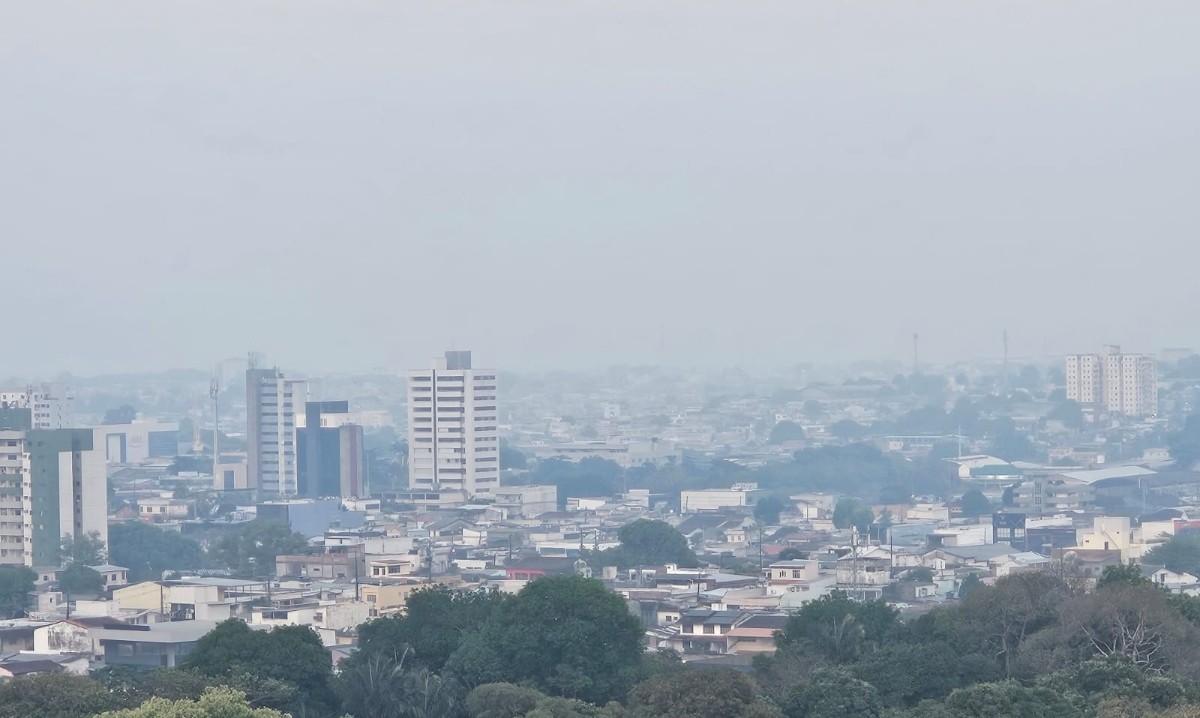 Manaus sufoca: fumaça das queimadas encobre capital pelo segundo dia consecutivo 1 fumaca em manaus 1