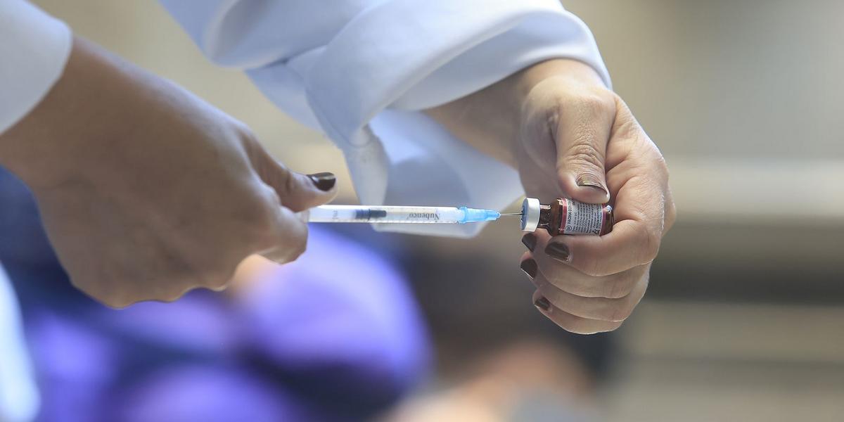 Santo André inicia vacinação de bebês contra o sarampo após registro de caso na cidade 1 int0712