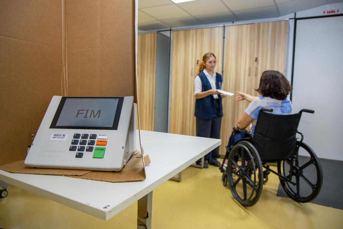 Eleições 2026: Prazo final para solicitar transporte gratuito a eleitores com deficiência no AM 1 pcds podem solicitar transporte 1