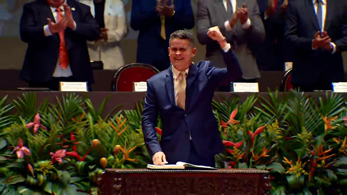 Justiça Eleitoral autoriza PF a ouvir David Almeida em inquérito sobre compra de votos 1 posse david almeida 03