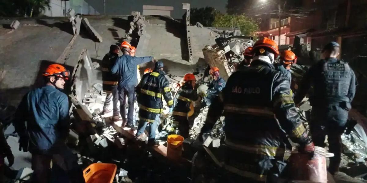Vale do Ribeira em alerta: 152 famílias desabrigadas após fortes chuvas em SP 1 predio desaba chuva 5