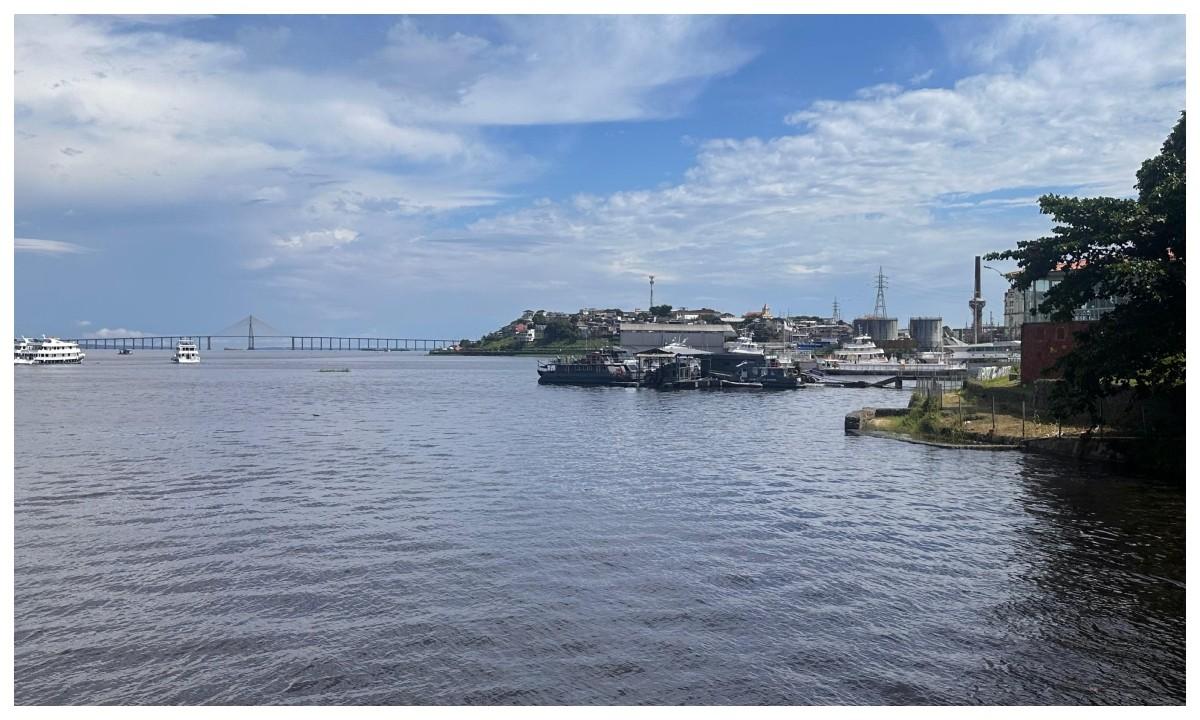 Vazante acelera: Rio Negro perde mais de um metro em Manaus apenas em setembro 1 rio negro