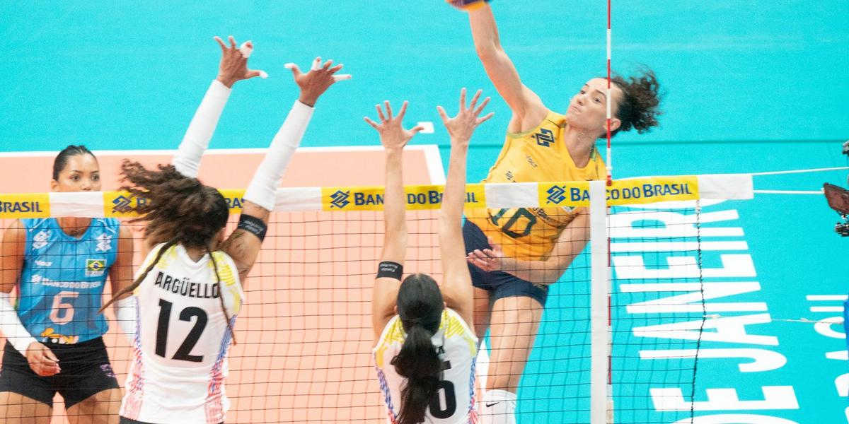 Brasil domina Venezuela e começa com pé direito no Sul-Americano de Vôlei 1 volei feminino