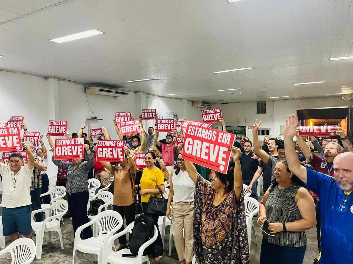 Greve dos bancários trava agências da Caixa, BB e Basa em todo o Amazonas 1 whatsapp image 2026 09 10 at 08.11.27
