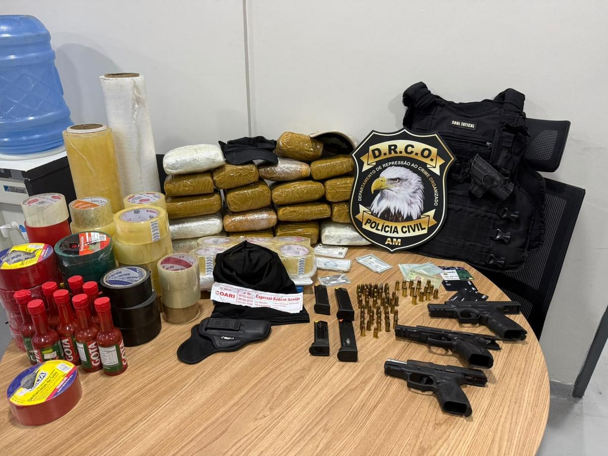 Flagrante no Porto de Manaus: PMs são presos por suspeita de 'arrocho' de drogas 1 whatsapp image 2026 09 22 at 21.23.13