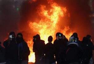 2026 10 18t164635z 13488822 rc2s5oam4bmn rtrmadp 3 france protest