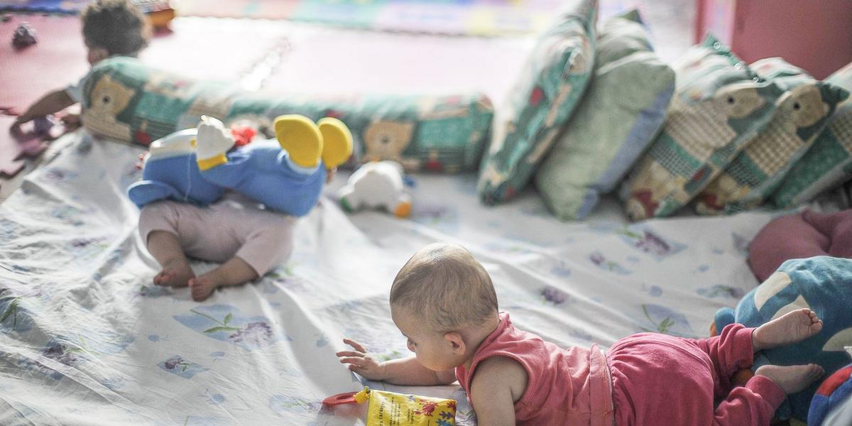 Alerta: Quedas levam mais de 330 mil crianças a hospitais em uma década no Brasil 1 bebe01