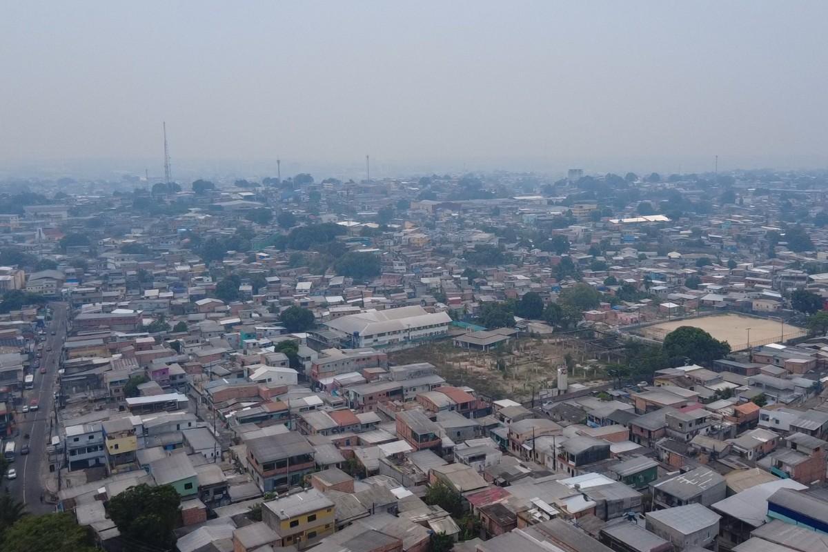 Manaus amanhece sob densa névoa de fumaça pelo quarto dia consecutivo 1 drone 5